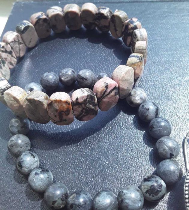 Серьги с натуральным камнем, браслет