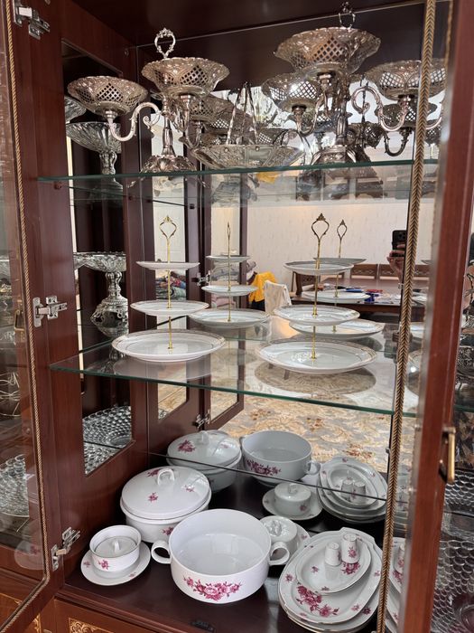 Сервант для гостинной