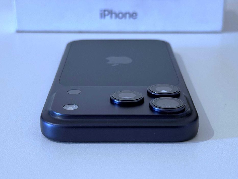 Бартер! iPhone 17 Pro Deep Blue (Син) 100% Батерия.