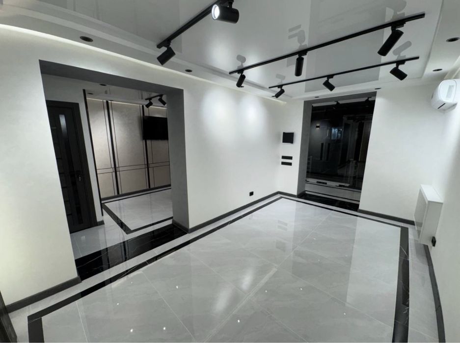 Сдаётся в аренду под офис либа под бизнес