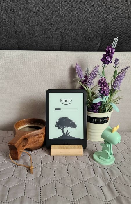 Kindle  11th поколение подсветка wifi Bluetooth