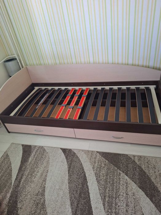 Единично легло 90/200