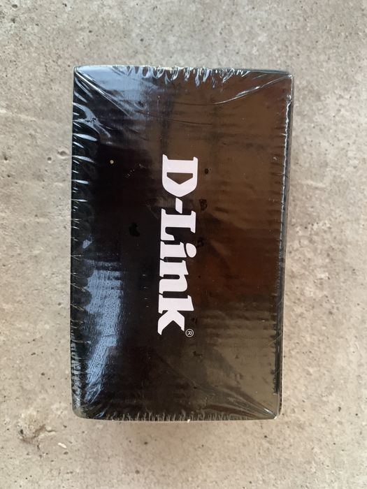 8-Port 10/100Mbps Desktop Switch