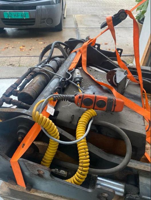 Lift,oblon hidraulic Sprinter sau Crafter , Dhollandia