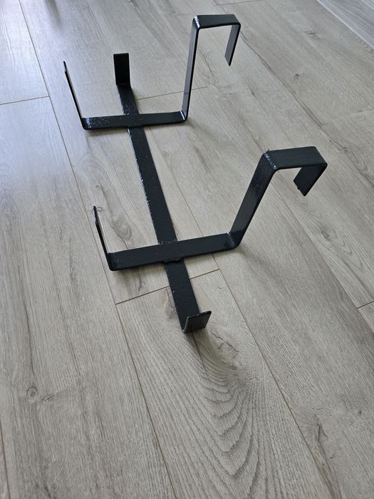 Цветарник метален за тераса/балкон