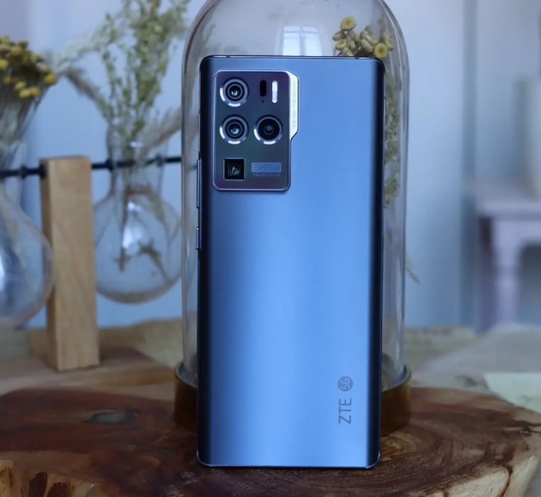 Обмен на айфон 12 или мини 13