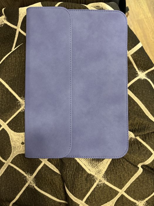 Продам чехол для Macbook Air M1