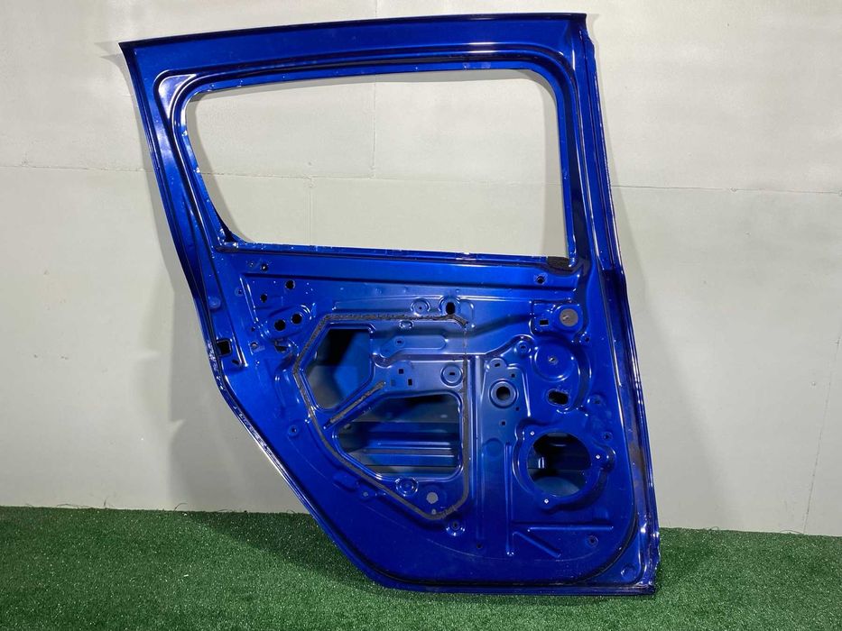 врата задна лява Dacia Sandero II hatch 2013-2020 г. #1016V