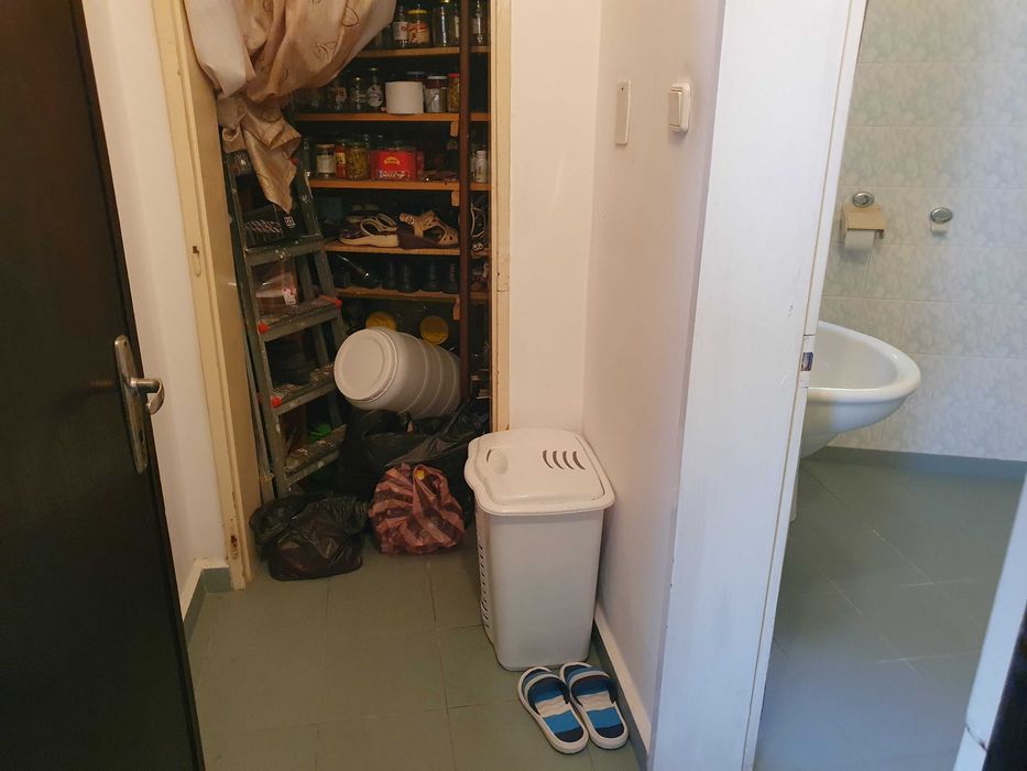 Продава се Четиристаен апартамент в Казанлък - 120 кв.м за 931 €/кв.м - Снимка #10