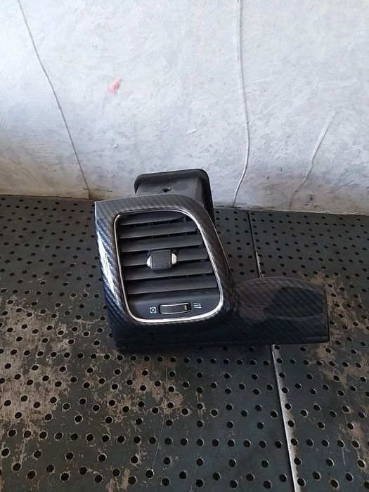 Grila ventilatie bord stanga jeep grand cherokee 4 wk wk2 x90016501mr