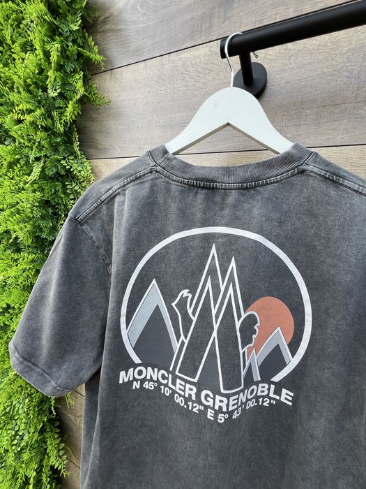 Последни размери Мъжки маркови тениски