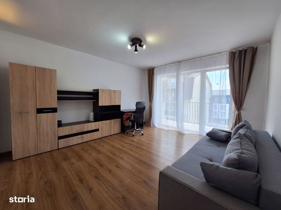 Apartament decomandat, balcon, etaj intermediar, zona Florilor — fotografia 1
