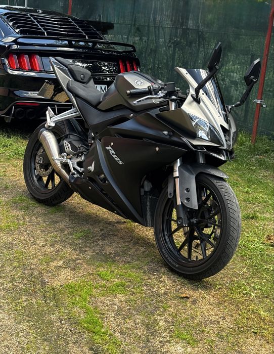 Yamaha yzf r125 2015