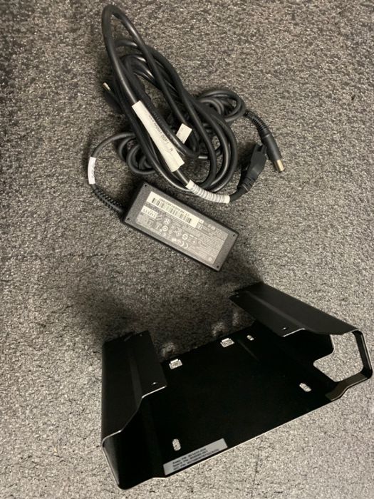 Mini PC  HP MP9 G2 Retail System i5-6500T/8gb ddr4/240 ssd /usb c