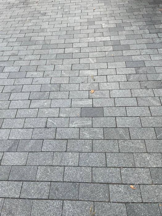 Гранит Коксарой корка, мрамор Брусчатка