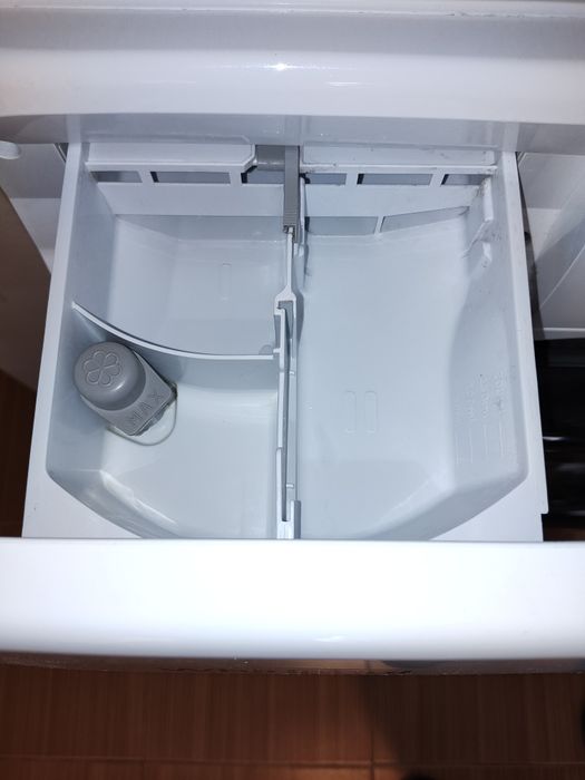 Комбинирана пералня със сушилня Whirlpool FFWDB 864349 BV EE