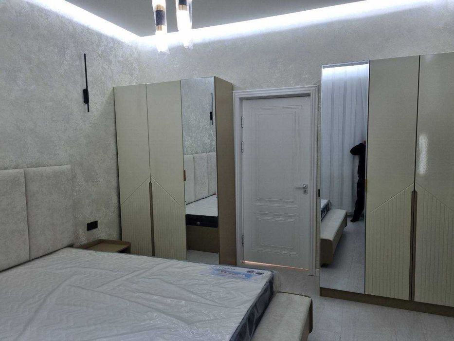 ПРОДАЕТСЯ 2/2/4 63м2 на: ул. Навои Урда