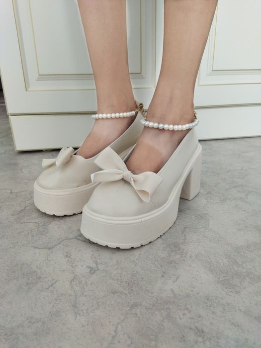 Туфли женские изящные