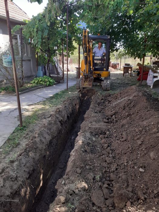 Lucrari mini-excavator ,utilaj 3t ,sapaturi,fundatie,casa,gard,apa,gaz