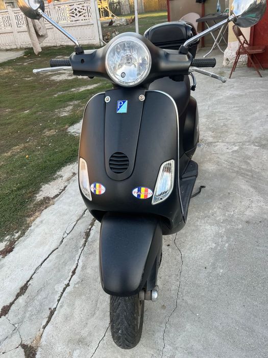 Vând scuter Piagio Vespa 49 cm in doi timpi