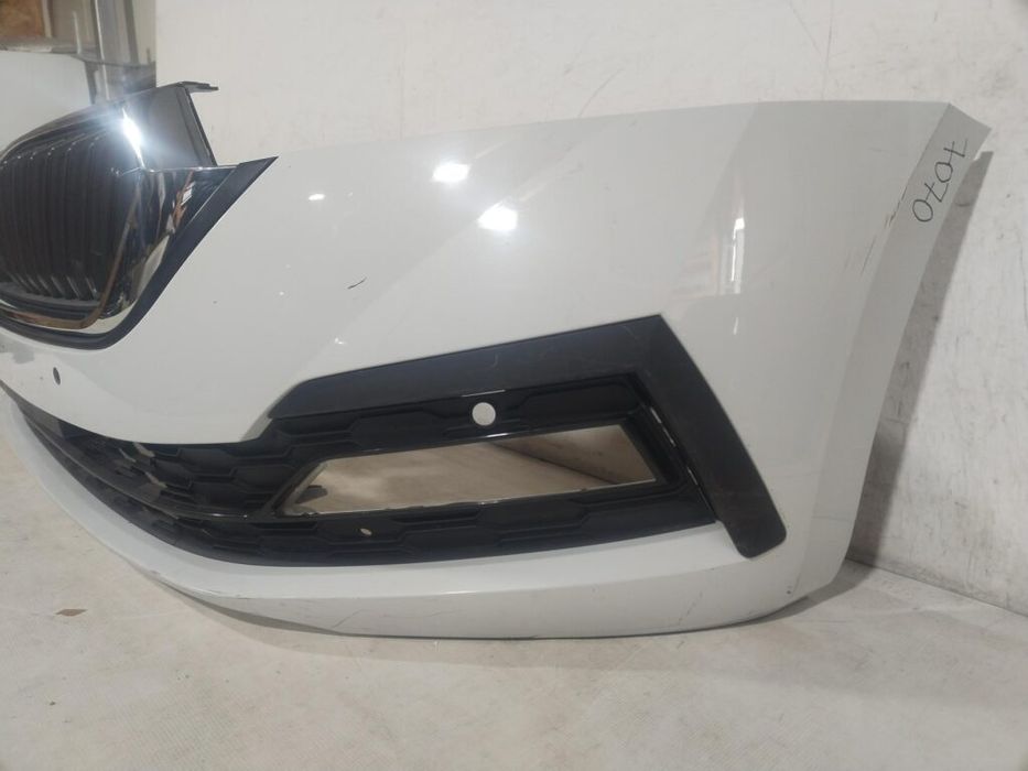 Bara fata Skoda Octavia 4, 2020, 2021, 2022, 2023, 2024, cod origine OE 5E3807221.