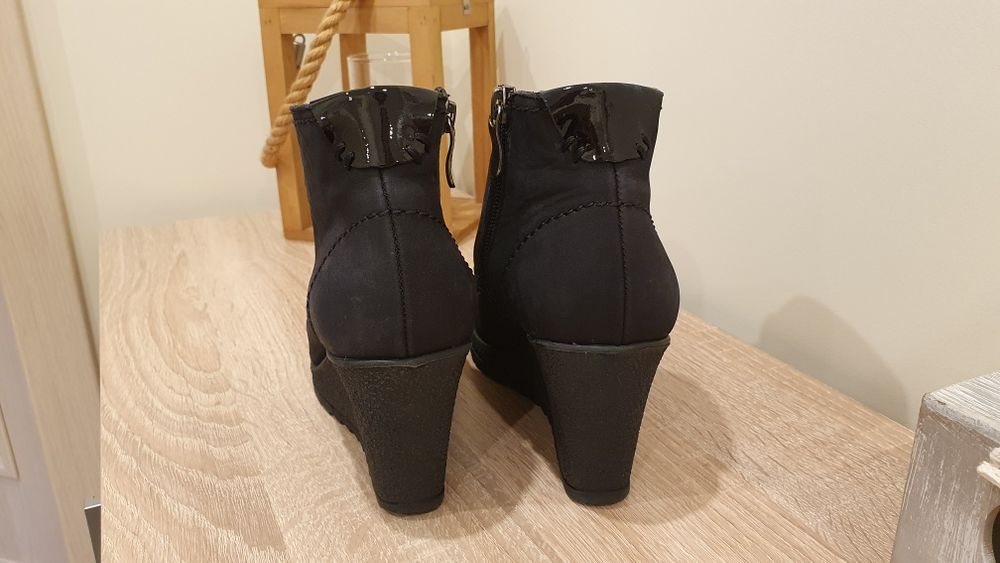 Дамски боти - ЕСТЕСТВЕН набук