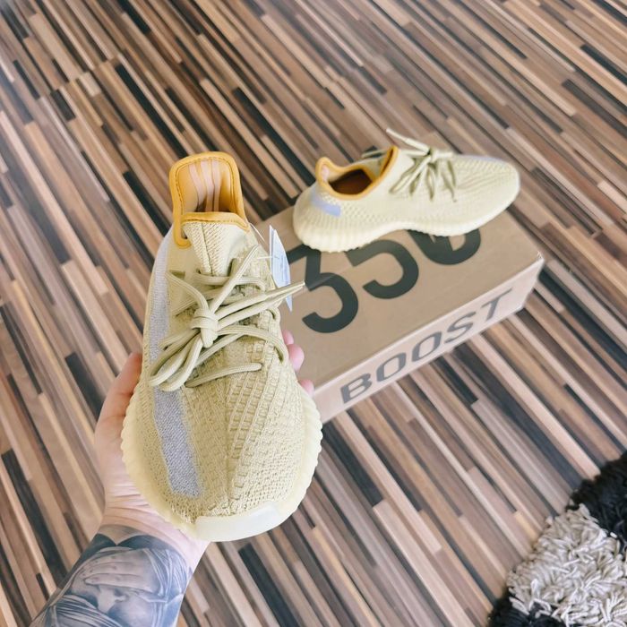 Adidas Yeezy 350 V2 Marsh
