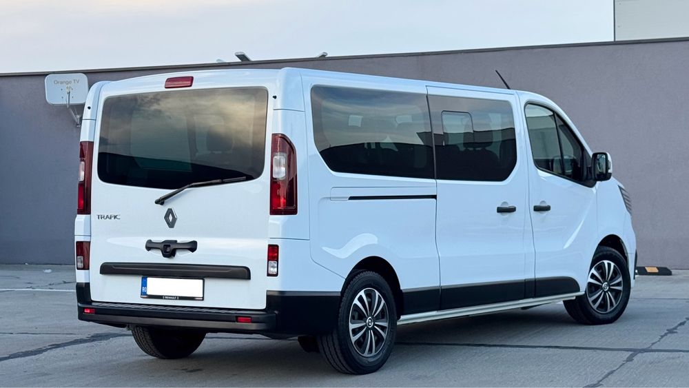 RENAULT Trafic 2022 — imagine 4