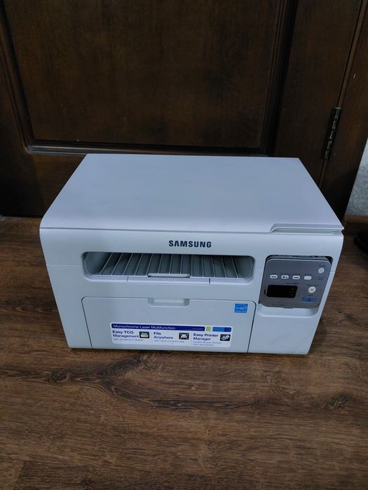 SAMSUNG SCX-3400 МФУ
принтер, сканер, копир.