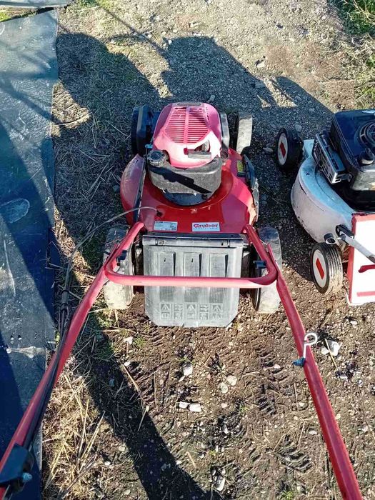 Бензинова Косачка