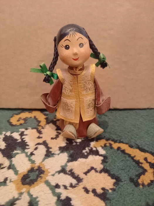 Продам статуэтки