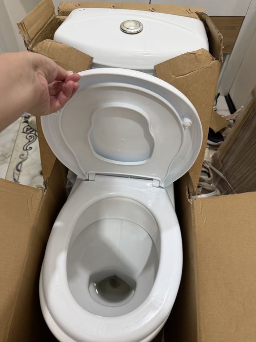 Продам б/у унитаз