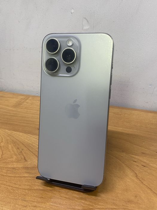 Iphone 15 pro max 512gb e sim акб 80