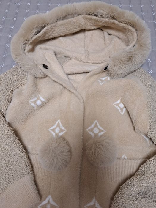 Нова  кашмирена  жилетка