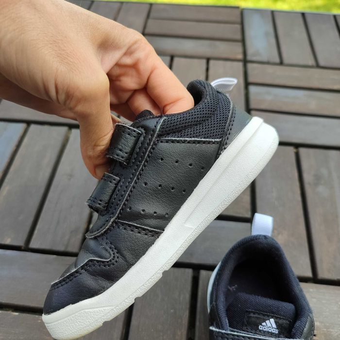 Маратонки за момче 25 номер Adidas