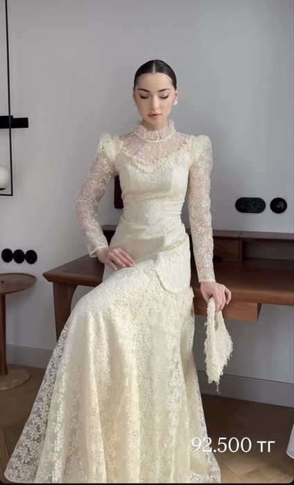 Нежная платья продаю