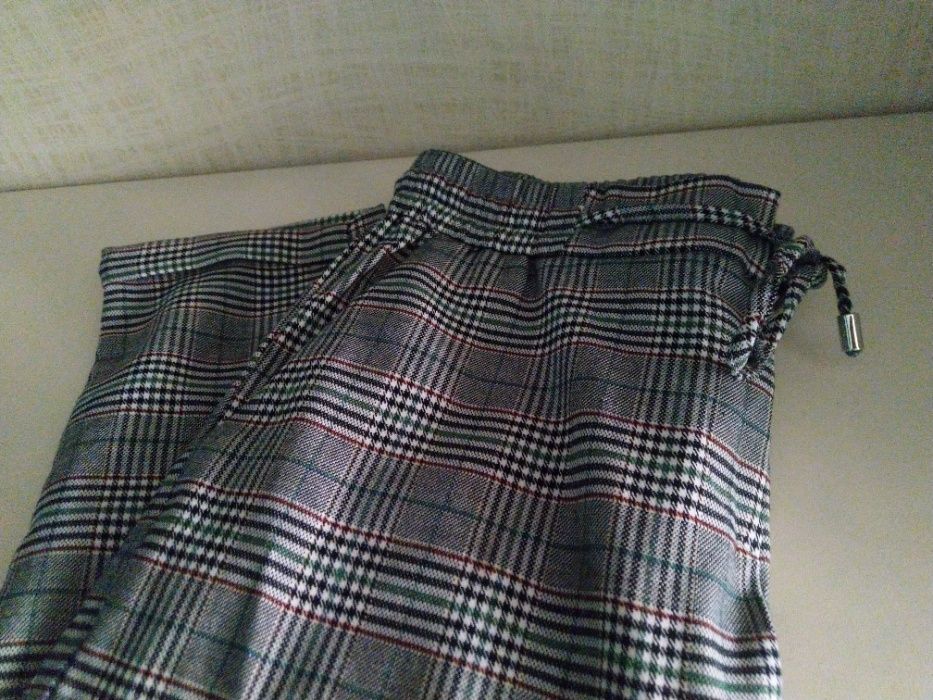 Pantaloni damă noi