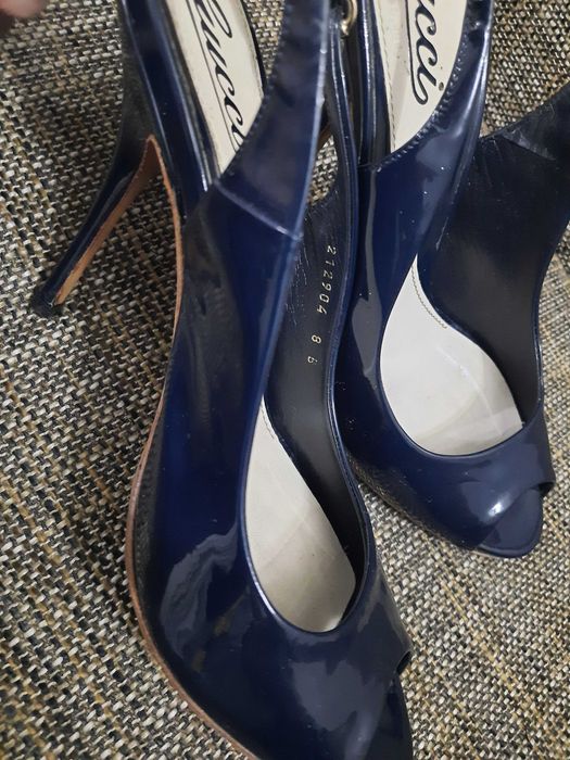 Gucci slingback peep-toe navy heels
