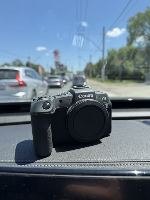 Canon EOS RP Mirrorless