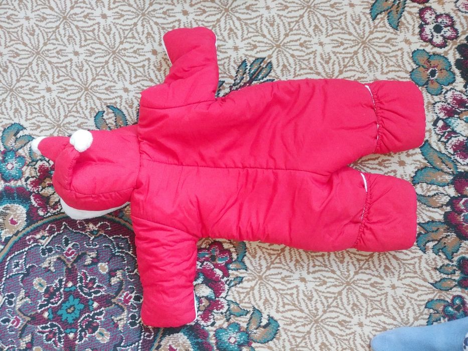 Очень теплый комбинезон продам