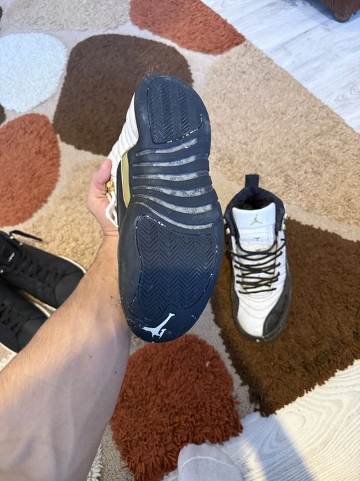 Adidasi Jordan 12