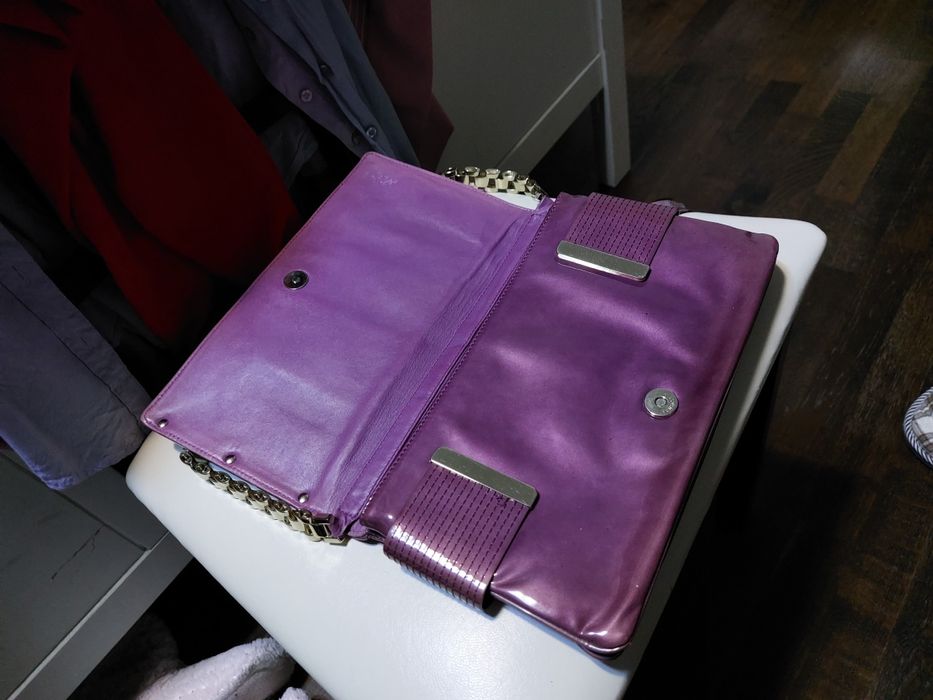 Сумка-клатч фиолетовая