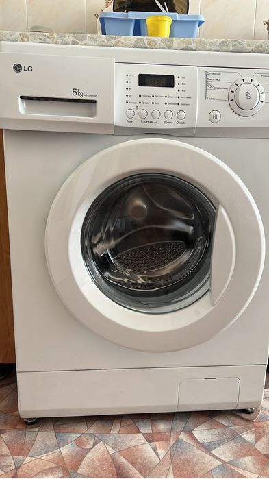 Стиральная машина автомат