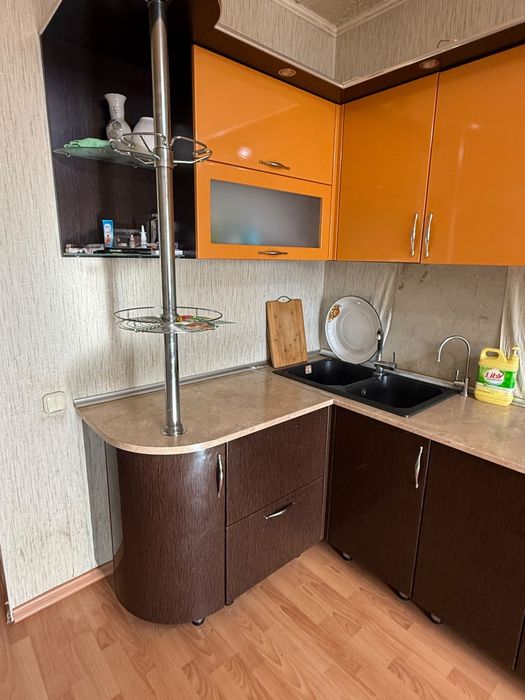 Продам кухонный гарнитур
