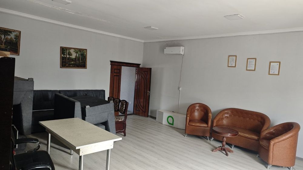 Савдо маркази тарговы центр