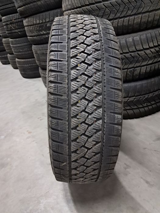 1xAnvelopa second iarnă 225 65 R16C Bridgestone
