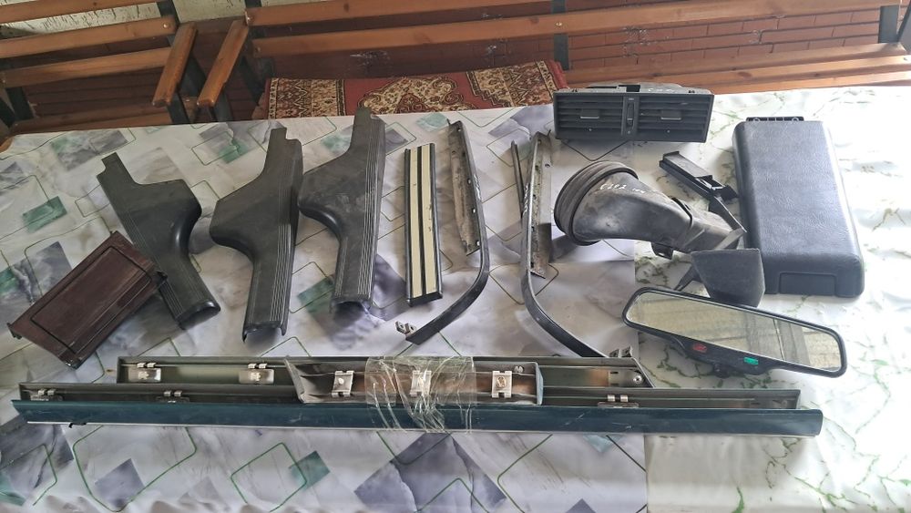 Мерседес.202 бардачек панельи.