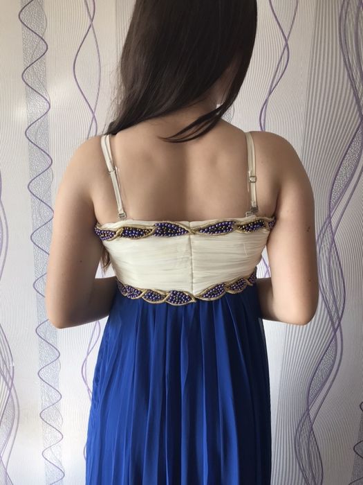 Вечерные платья...