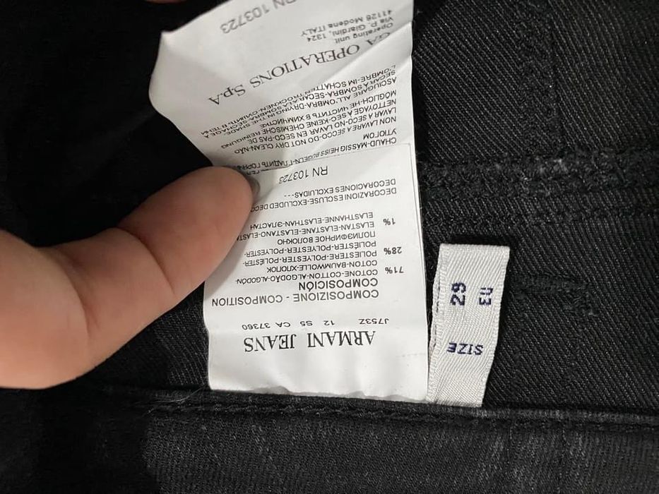 Blugi negri Armani Jeans