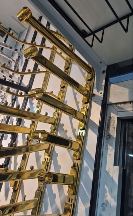 Вешалка для магазинов буратино оптом